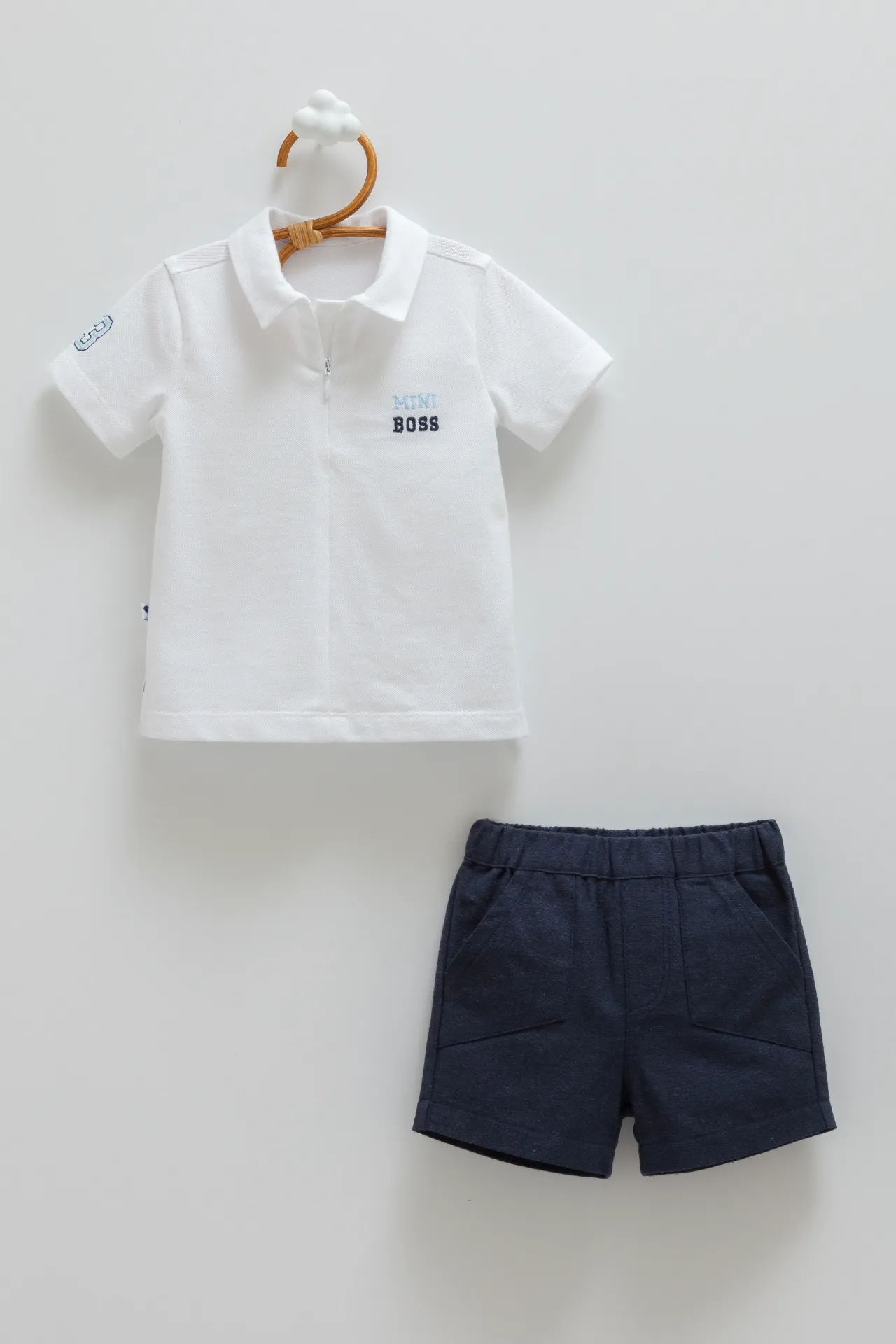 [TKE2397.LACIVERT.68-74] طقم قطعتين - Mini Boss - أبيض و كحلي (6-9 Months)