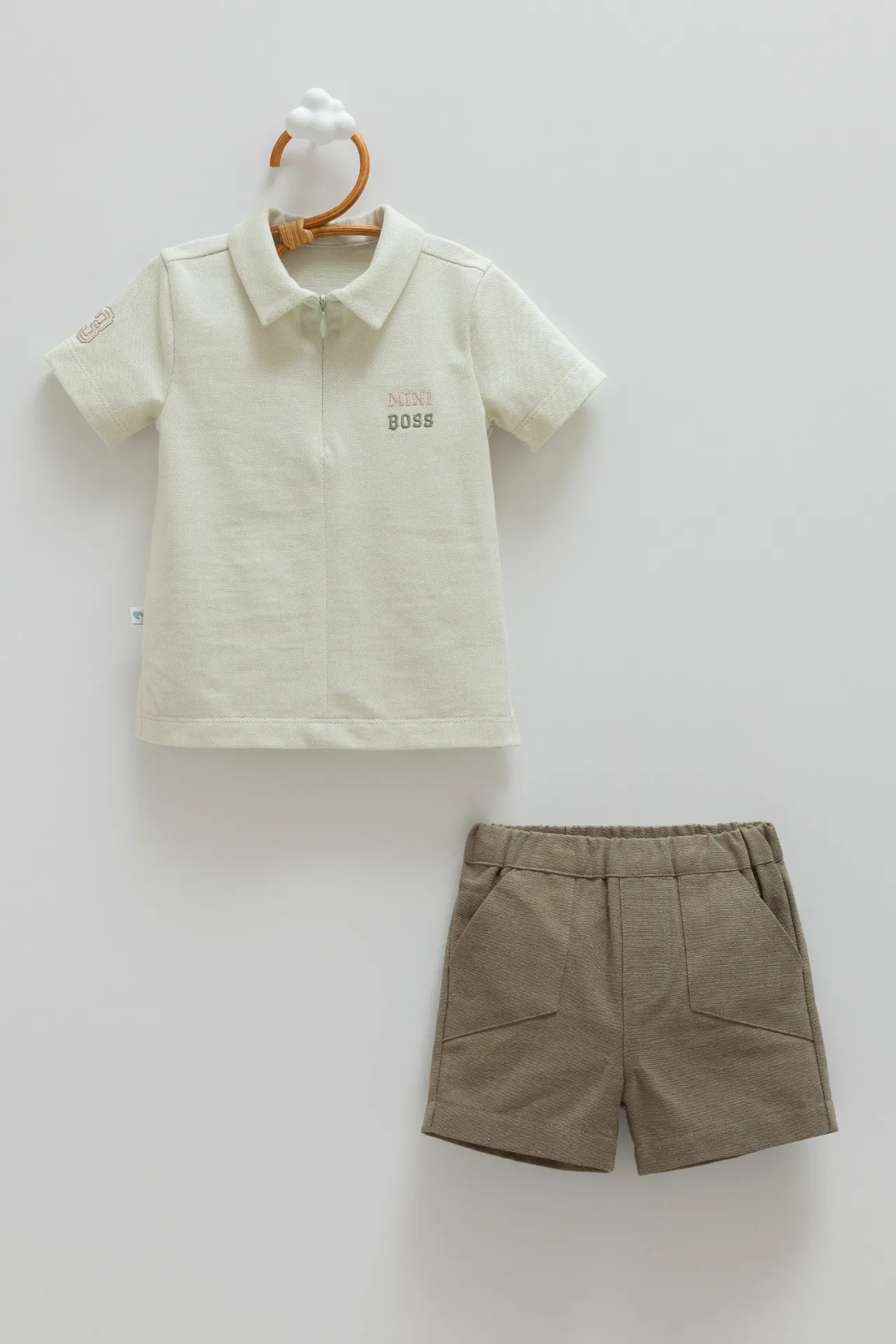 [TKE2397.HAKI.68-74] طقم بيبي قطعتين - Mini Boss - أخضر (6-9 Months)