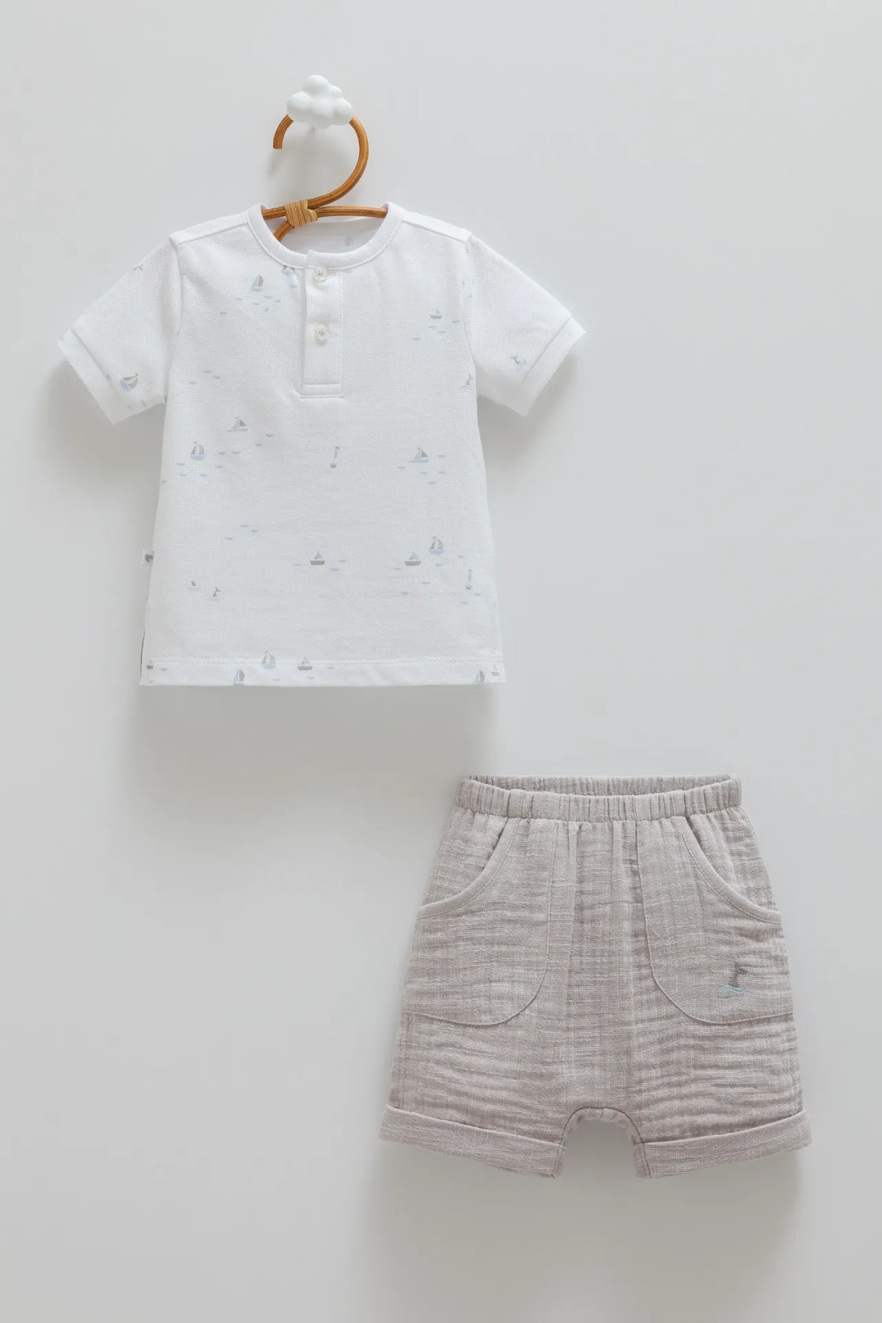 [TKE2399.GRI.68-74] طقم قطعتين - Mini Marines- رمادي (6-9 Months)